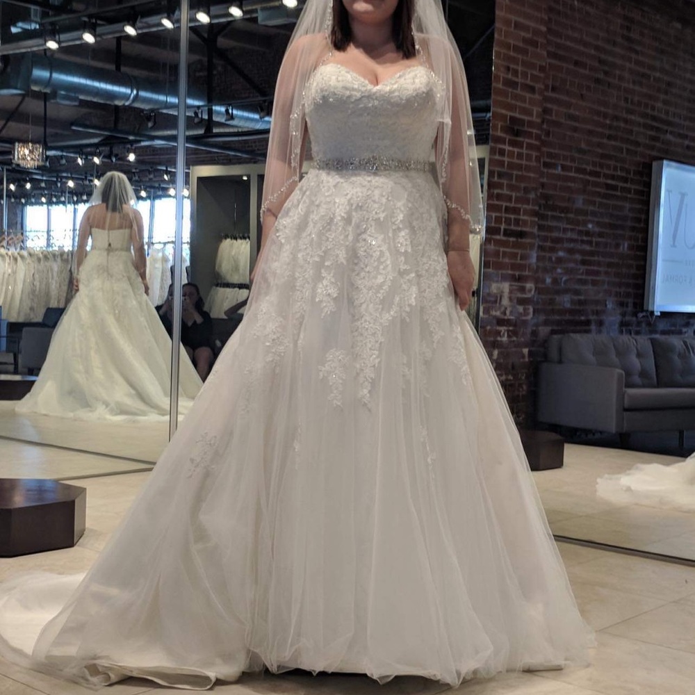 Sonia Wedding Gown